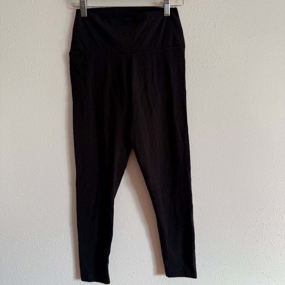Tasc Performance Womens Black Leggings Crop Size Medium